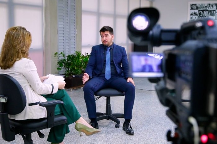 Programa Visão Parlamentar recebe o deputado Rafael Tavares