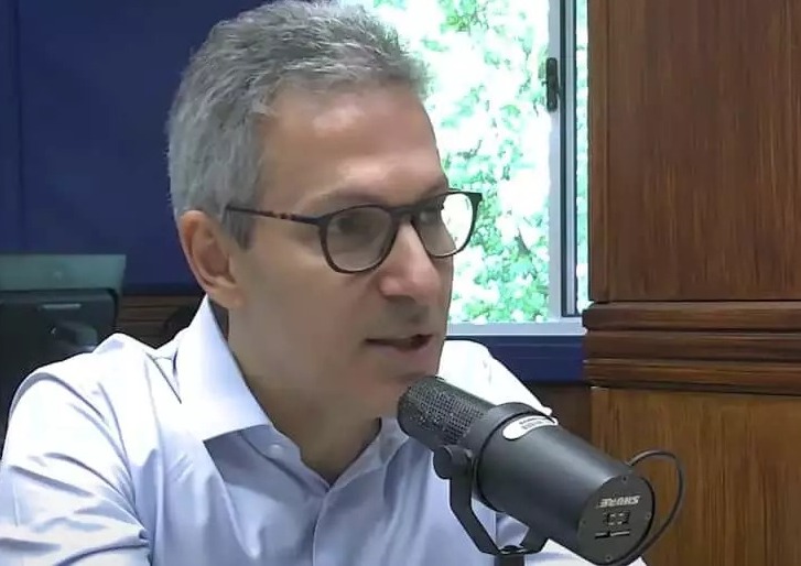 Moraes manda interrogar Zema por acusar Governo Lula de fazer 