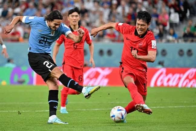 Uruguai e Coreia do Sul ficam no empate sem gols em estreia da Copa