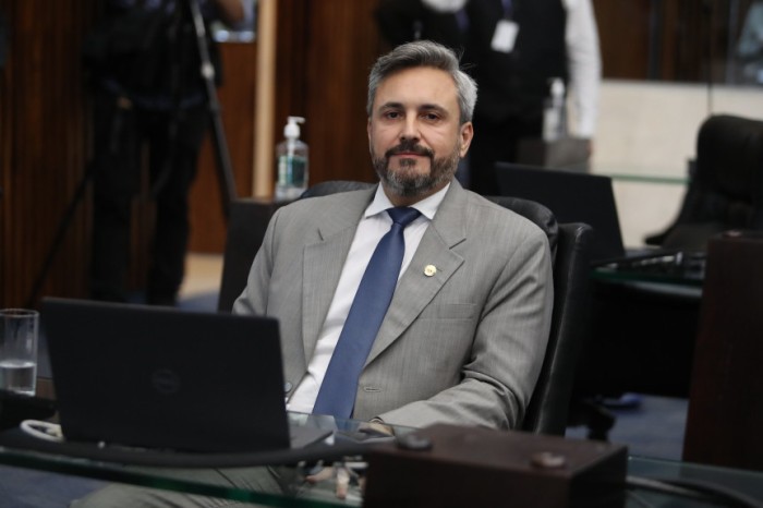 Constituída a Frente Parlamentar da Engenharia, Agronomia, Geociências e da Infraestrutura e Desenvolvimento Sustentável na Assembleia