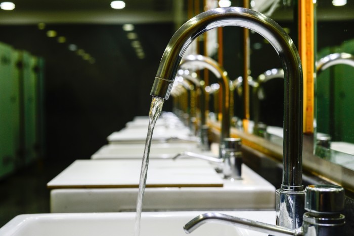 Lei determina reúso de água e aproveitamento da chuva em edificações