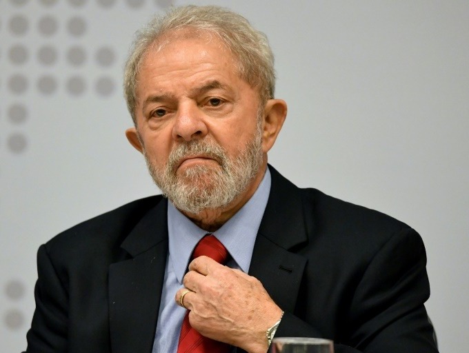 Lula cancela privatização dos Correios e de outras seis estatais