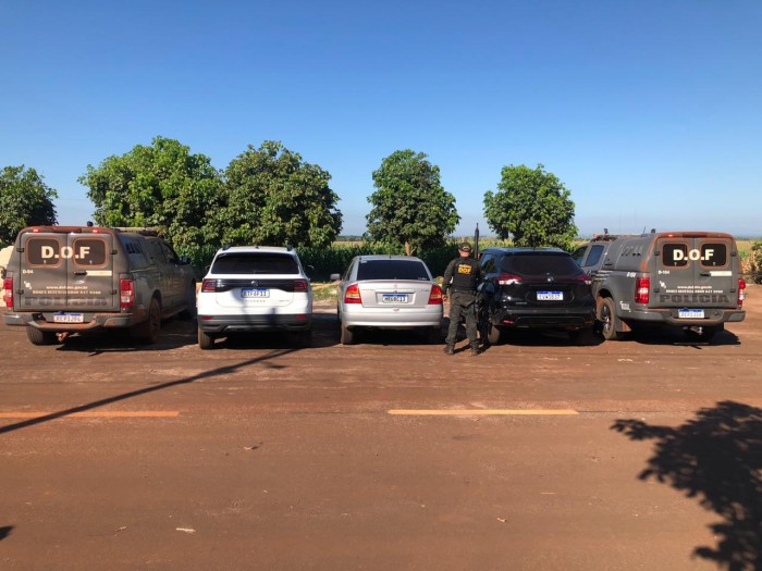 Dois veículos roubados no mês passado em São Paulo são recuperados pelo DOF em Maracaju