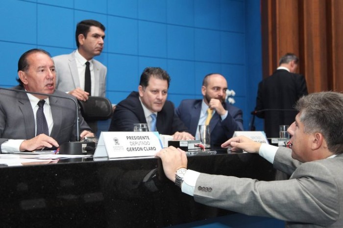 Pautados quatro projetos para a sessão plenária desta quinta-feira