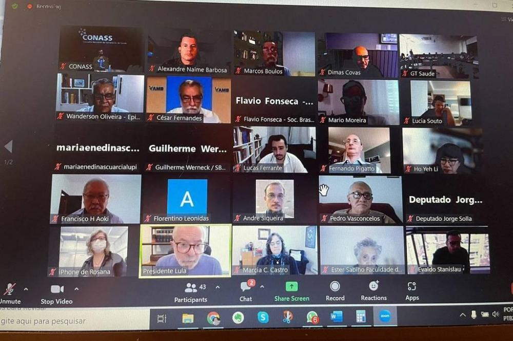 Lula responsabiliza evangélicos por mortes, caso não apoiem a vacina