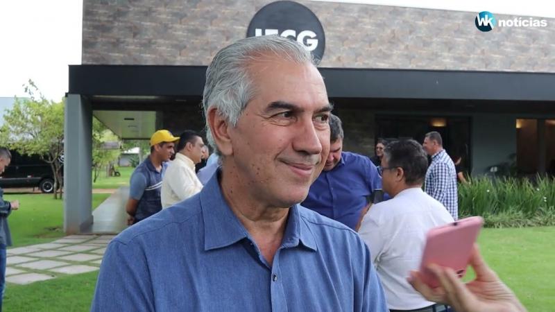 Conselho de Pastores homenageia Azambuja e recebe apoio de Riedel